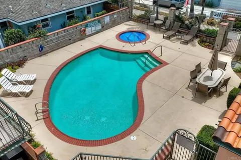 Exterior - 1640 S Pacific St #8, Oceanside, CA 92054 photo 8 of 9