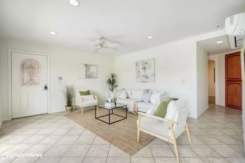 Living - 1640 S Pacific St #8, Oceanside, CA 92054 photo 2 of 3