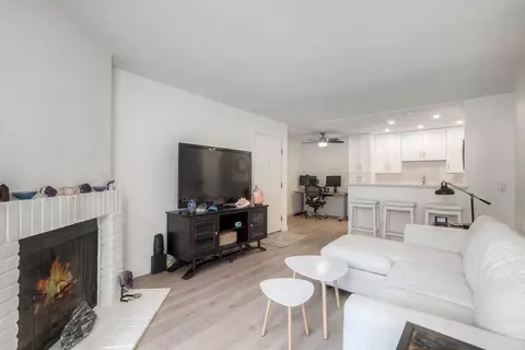 1810 S El Camino Real #106, Encinitas, CA 92024