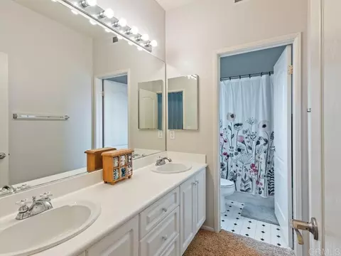 Bath - 502 Kristen Ct, Encinitas, CA 92024 photo 4 of 6