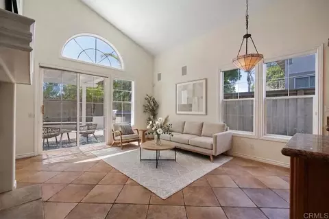 Living - 6405 Ebb Tide St, Carlsbad, CA 92011 photo 3 of 4
