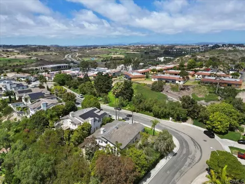 View/Area - 6405 Ebb Tide St, Carlsbad, CA 92011 photo 5 of 9