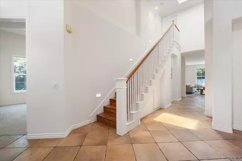 Entry Way - 6405 Ebb Tide St, Carlsbad, CA 92011 photo 1 of 2