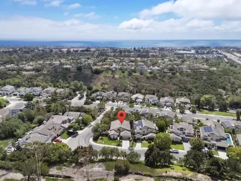 View/Area - 6405 Ebb Tide St, Carlsbad, CA 92011 photo 2 of 9