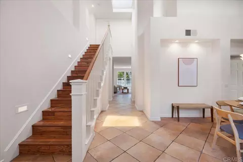 Entry Way - 6405 Ebb Tide St, Carlsbad, CA 92011 photo 2 of 2