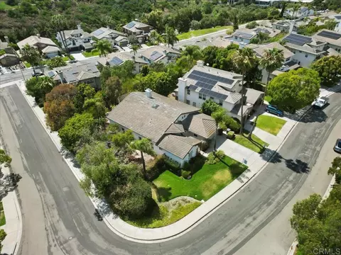 View/Area - 6405 Ebb Tide St, Carlsbad, CA 92011 photo 3 of 9