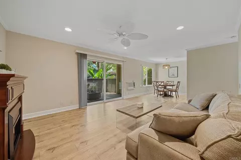 Living - 8548 Via Mallorca #E, La Jolla, CA 92037 photo 1 of 6