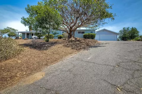 Exterior - 1643 Mesa Verde Dr, Vista, CA 92084 photo 12 of 12