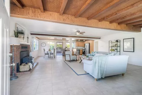 Living - 1643 Mesa Verde Dr, Vista, CA 92084 photo 1 of 3