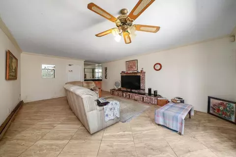 412 Taylor St, Vista, CA 92084 photo 18
