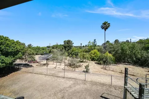 412 Taylor St, Vista, CA 92084 photo 48