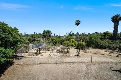412 Taylor St, Vista, CA 92084 photo 45