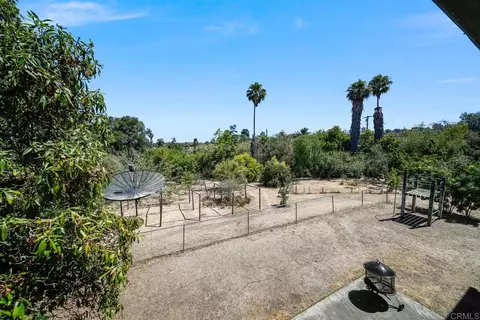 412 Taylor St, Vista, CA 92084 photo 51