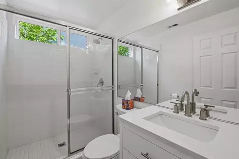 Bath - 2347 Merwin Dr, Carlsbad, CA 92008 photo 1 of 5