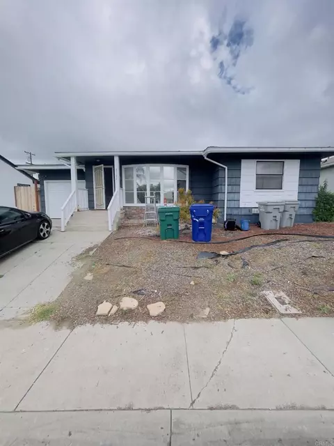 6132 Pembroke Dr, San Diego, CA 92115