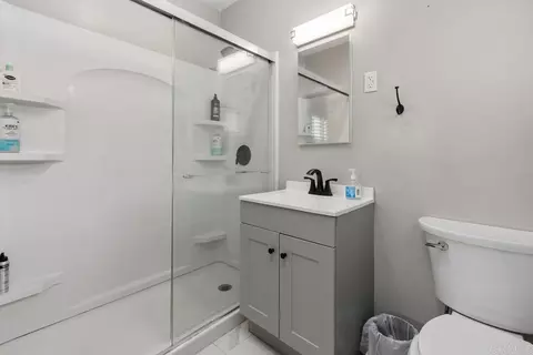 Bath - 233 Grace St, Oceanside, CA 92054 photo 2 of 3