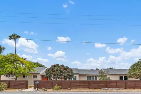 Exterior - 233 Grace St, Oceanside, CA 92054 photo 2 of 10