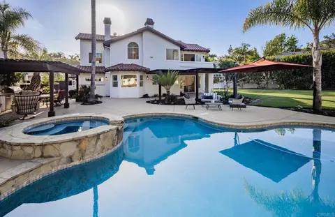 Exterior - 2471 Calle San Clemente, Encinitas, CA 92024 photo 4 of 11