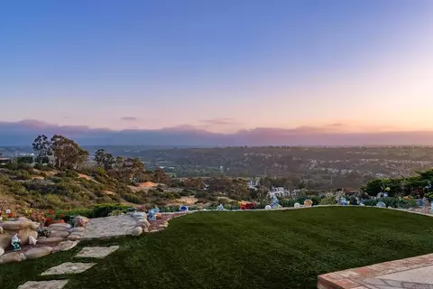 11693 Invierno Dr, San Diego, CA 92124
