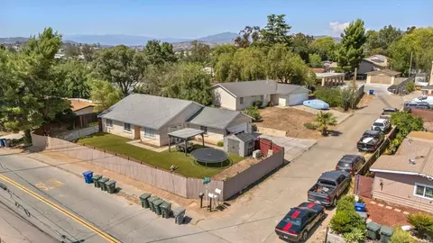 View/Area - 722 8th St, Ramona, CA 92065 photo 1 of 6