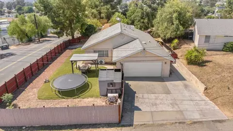 View/Area - 722 8th St, Ramona, CA 92065 photo 3 of 6