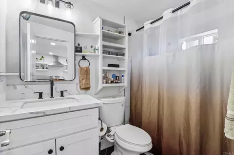 Bath - 133 Natal Way, Vista, CA 92083 photo 1 of 1