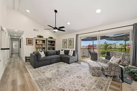 12627 Paseo Del Verano #61, San Diego, CA 92128