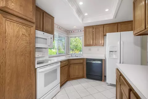 Kitchen - 4206 Dawn, Oceanside, CA 92056 photo 2 of 5
