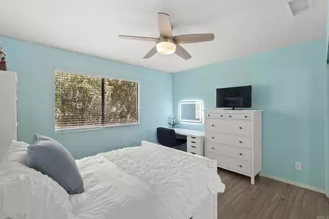 Bedroom - 24627 Watt Rd, Ramona, CA 92065 photo 4 of 5