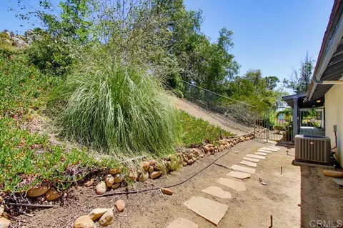 Exterior - 12725 Monte Vista Rd, Poway, CA 92064 photo 7 of 18