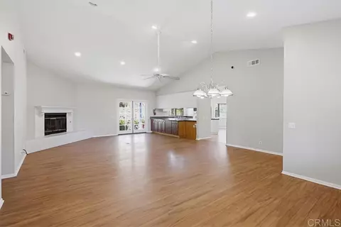Living - 12725 Monte Vista Rd, Poway, CA 92064 photo 5 of 7