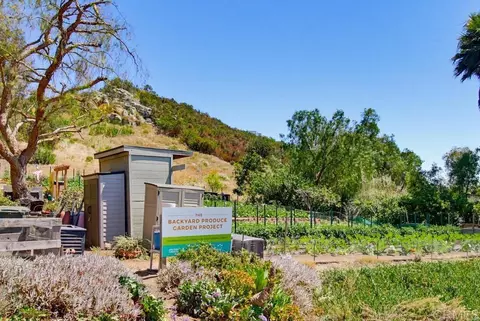 Exterior - 12725 Monte Vista Rd, Poway, CA 92064 photo 3 of 18