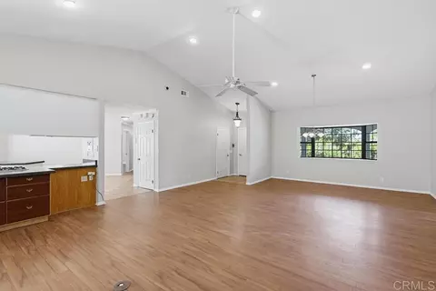 Living - 12725 Monte Vista Rd, Poway, CA 92064 photo 3 of 7