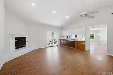 Living - 12725 Monte Vista Rd, Poway, CA 92064 photo 2 of 7