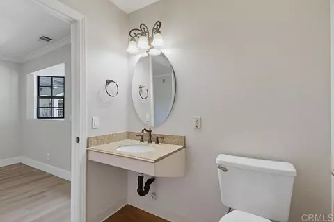 Bath - 12725 Monte Vista Rd, Poway, CA 92064 photo 9 of 9
