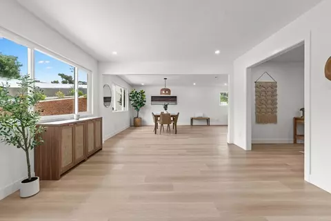 Living - 4999 Macario Dr, Oceanside, CA 92057 photo 2 of 5