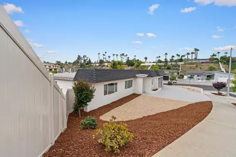 Exterior - 4999 Macario Dr, Oceanside, CA 92057 photo 5 of 7