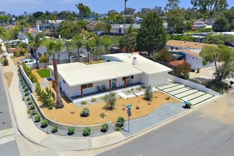 1710 Valley Pl, Carlsbad, CA 92008