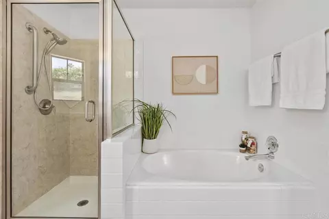 Bath - 3680 Azure Cir, Carlsbad, CA 92008 photo 2 of 4