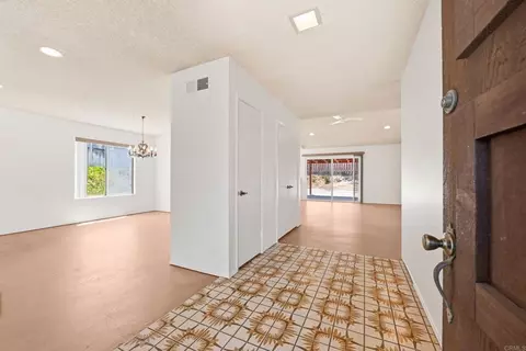 Entry Way - 601 Cerro St, Encinitas, CA 92024 photo 1 of 1