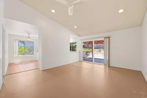 Living - 601 Cerro St, Encinitas, CA 92024 photo 5 of 7