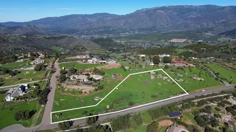 30638 Pauma Heights Rd, Valley Center, CA 92082