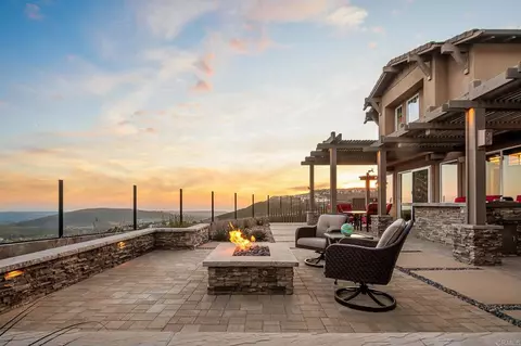 1117 Vega Way, San Marcos, CA 92078
