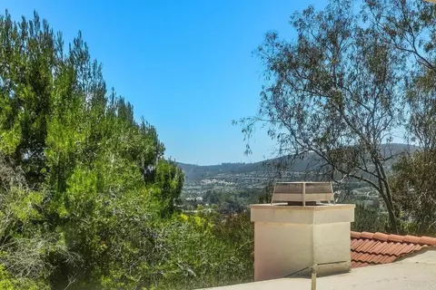 3150 Avenida Topanga, Carlsbad, CA 92009