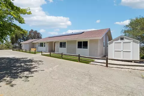 221 Colina, Vista, CA 92084