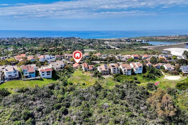 1729 Gascony Rd, Encinitas, CA 92024
