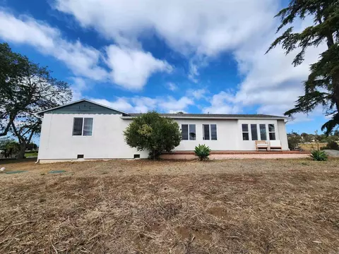 1060 Crest View Dr, Vista, CA 92081 photo 37