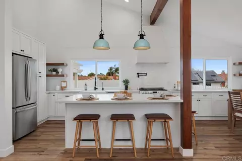 Kitchen - 1528 Avenida De Los Lirios, Encinitas, CA 92024 photo 1 of 4