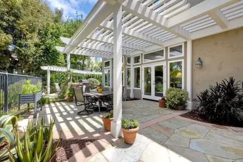 Exterior - 1176 Quail Gardens Ct, Encinitas, CA 92024 photo 7 of 11