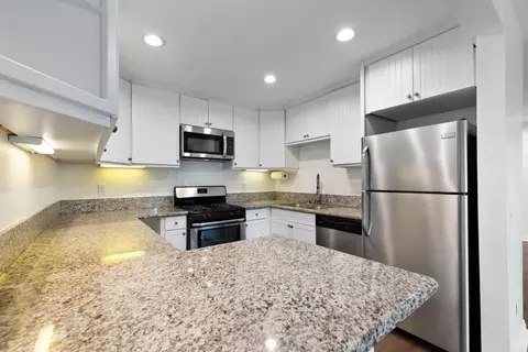 Kitchen - 996 Marlin Dr, Vista, CA 92084 photo 1 of 2